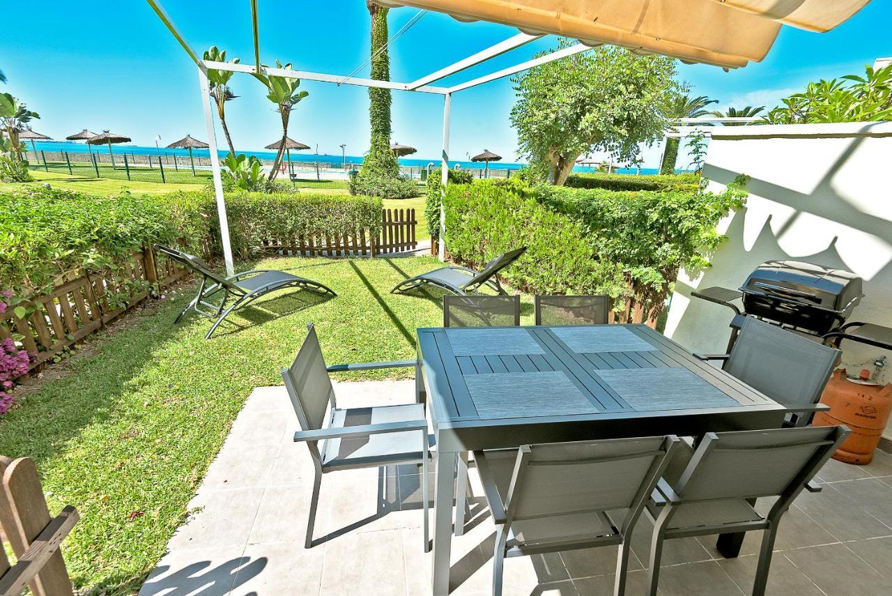 On Beach Deluxe Apartment With Pools And Own Garden El Puerto de Santa Maria Ngoại thất bức ảnh