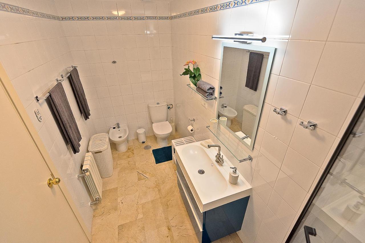 On Beach Deluxe Apartment With Pools And Own Garden El Puerto de Santa Maria Ngoại thất bức ảnh