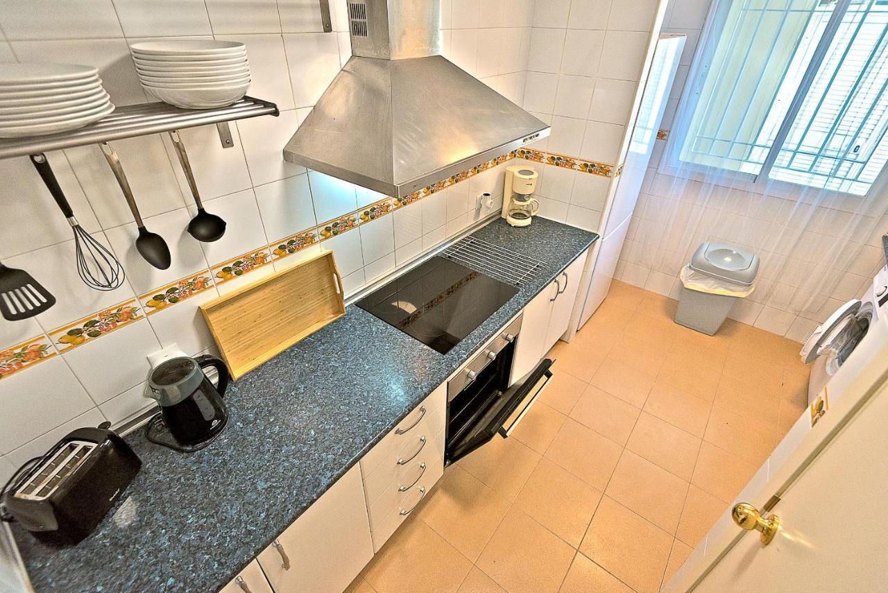 On Beach Deluxe Apartment With Pools And Own Garden El Puerto de Santa Maria Ngoại thất bức ảnh